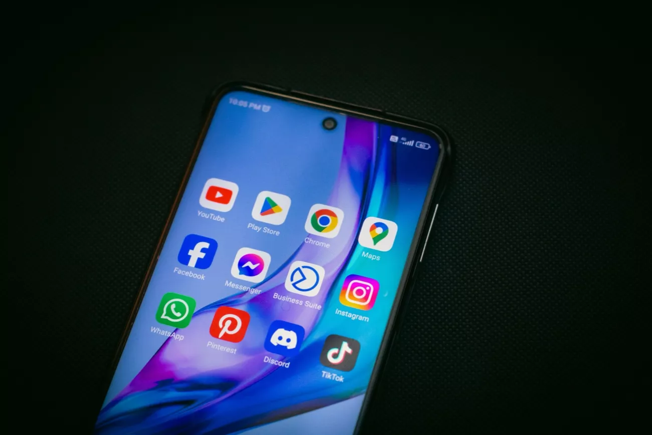 social media phone