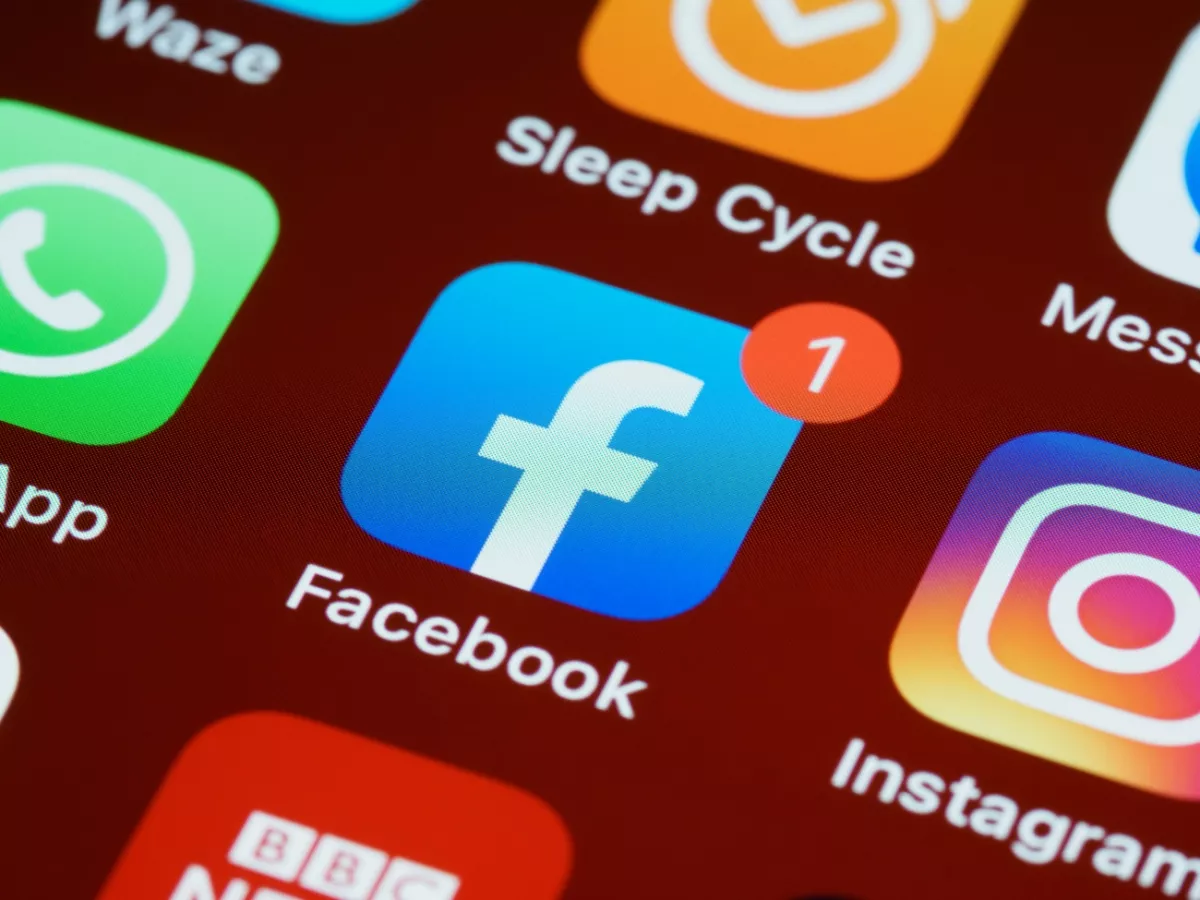 social media Facebook marketing